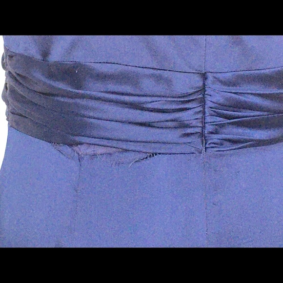 Evening gown satin mermaid style with train. - Picture 6 of 9